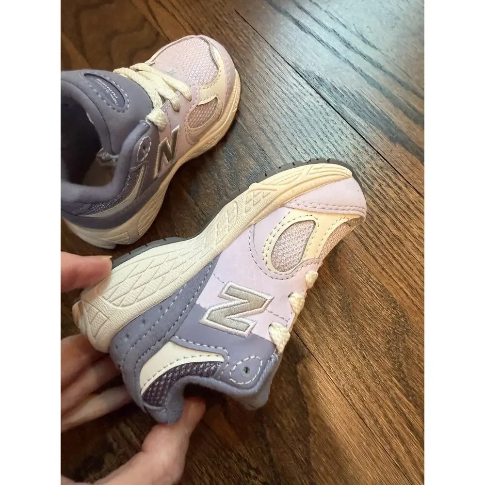 New Balance 2002R Sneakers Shoes Purple Little Girls Sz 5 NIB